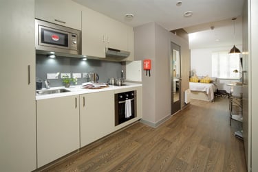 1 bed studio, Pandon Bank, City Centre, Newcastle, NE12JF - Image 1